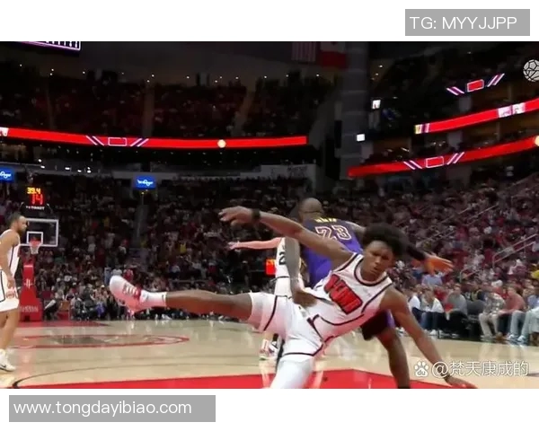 10月27日火箭对快船精彩直播全程回顾与赛前分析 10月27日火箭对快船精彩直播全程回顾与赛前分析