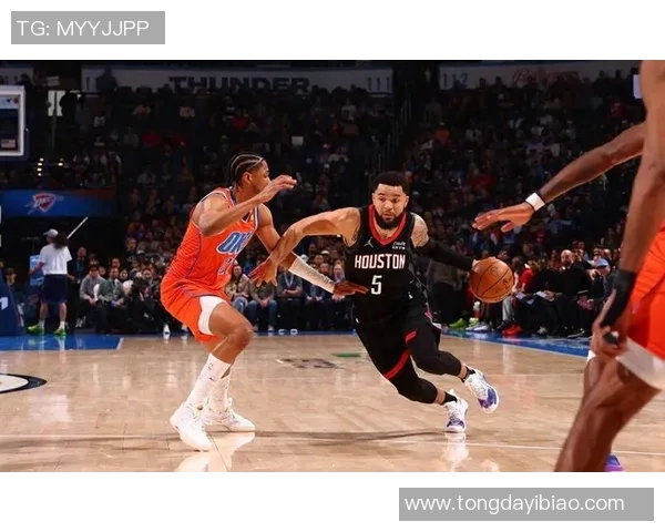 2017年火箭与雷霆激战直播回顾精彩瞬间与赛后分析 2017年火箭与雷霆激战直播回顾精彩瞬间与赛后分析