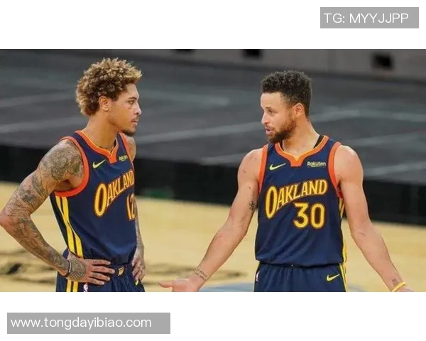 邦费雷与鲁勾的精彩对决分析及战术探讨